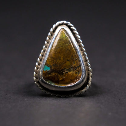 Turquoise Triangle Size 9